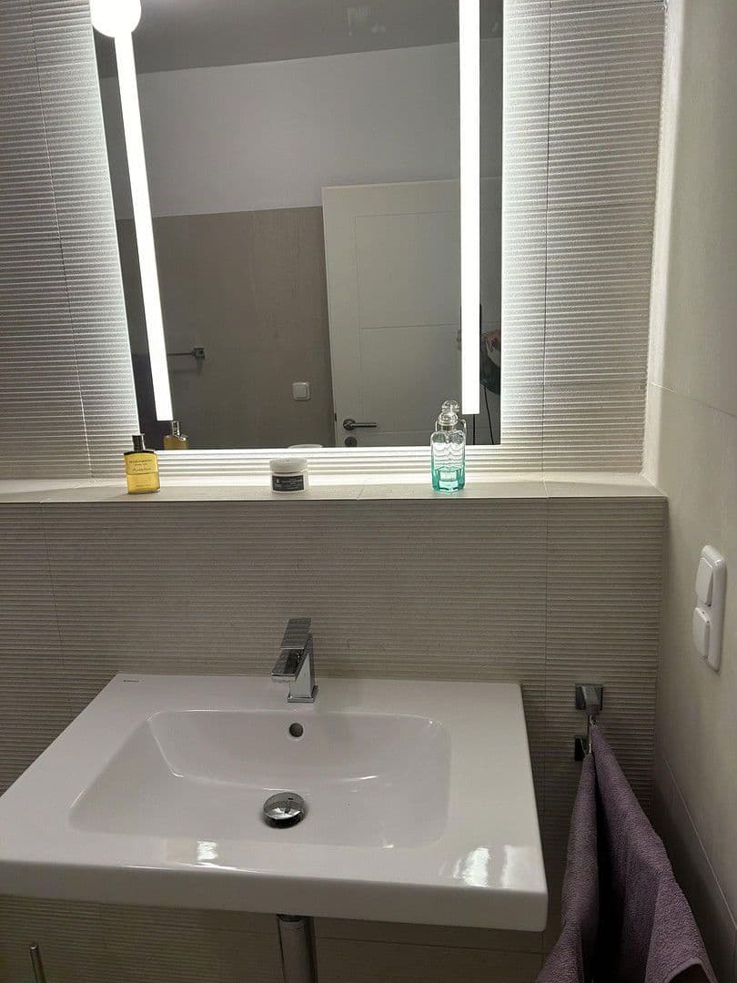 Prenájom bytu 2-izbový 58 m², Bad Homburg vor der Höhe, Hesensko Prenájom bytu 2-izbový 58 m², Bad Homburg vor der Höhe, Hesensko