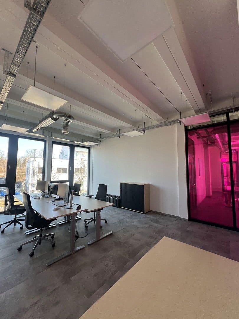 Prenájom kancelárie 700 m², Wettersteinring 17, Dachau, Bavorsko Prenájom kancelárie 700 m², Wettersteinring 17, Dachau, Bavorsko