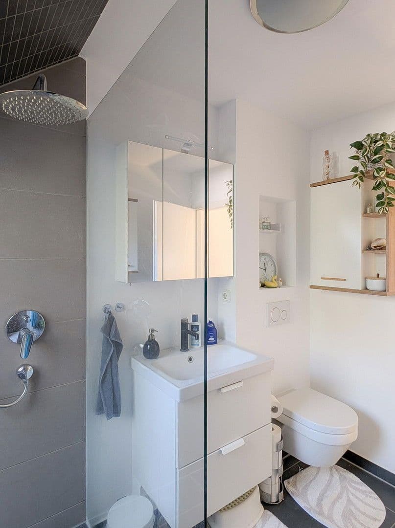 Predaj domu 152 m², pozemek 620 m², Hohen Neuendorf, Brandenbursko Predaj domu 152 m², pozemek 620 m², Hohen Neuendorf, Brandenbursko