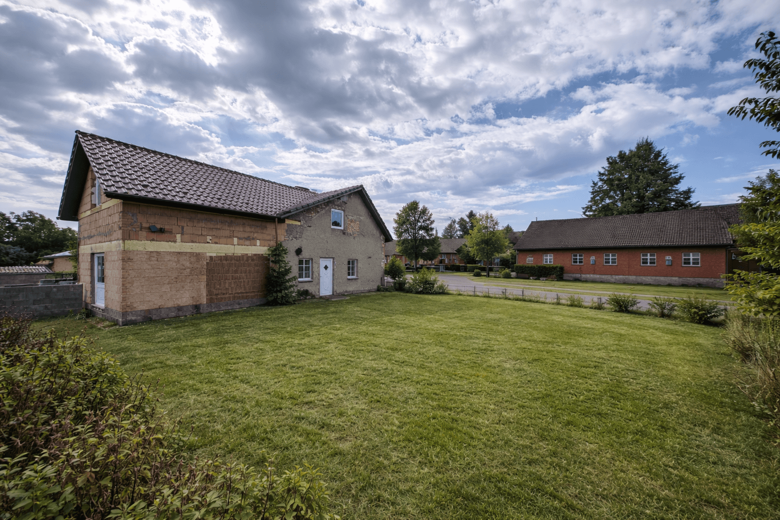 Predaj domu 164 m², pozemek 595 m², Dorfstr. 17, Priborn, Meklenbursko-Predpomoransko Predaj domu 164 m², pozemek 595 m², Dorfstr. 17, Priborn, Meklenbursko-Predpomoransko