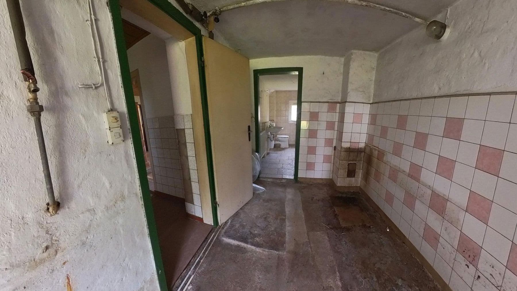 Predaj domu 164 m², pozemek 595 m², Dorfstr. 17, Priborn, Meklenbursko-Predpomoransko Predaj domu 164 m², pozemek 595 m², Dorfstr. 17, Priborn, Meklenbursko-Predpomoransko