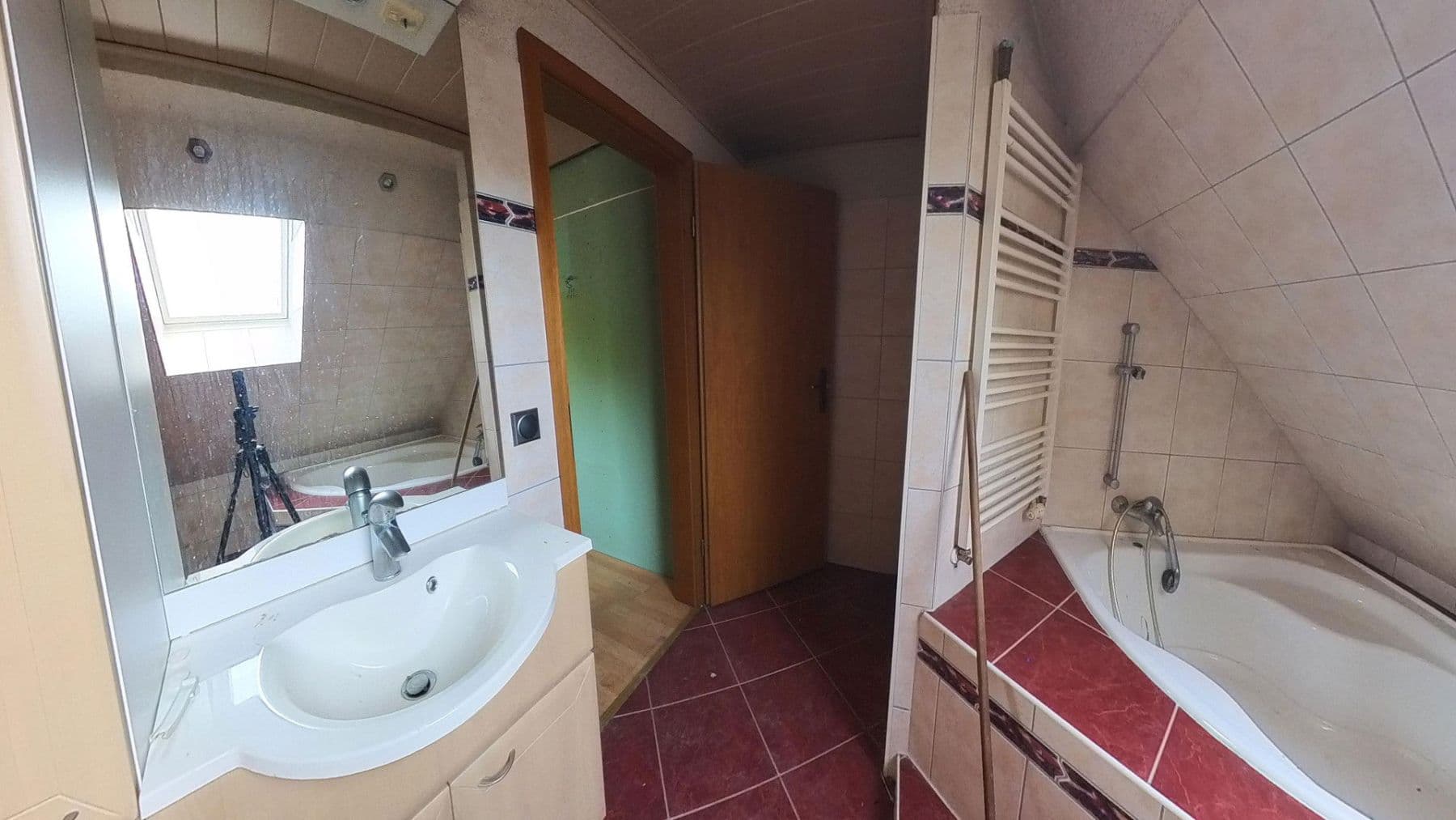 Predaj domu 164 m², pozemek 595 m², Dorfstr. 17, Priborn, Meklenbursko-Predpomoransko Predaj domu 164 m², pozemek 595 m², Dorfstr. 17, Priborn, Meklenbursko-Predpomoransko