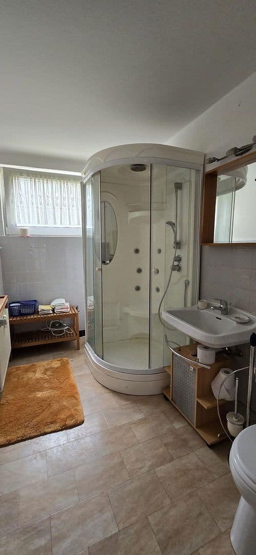 Prenájom bytu 2-izbový 54 m², Isernhagen, Dolné Sasko Prenájom bytu 2-izbový 54 m², Isernhagen, Dolné Sasko