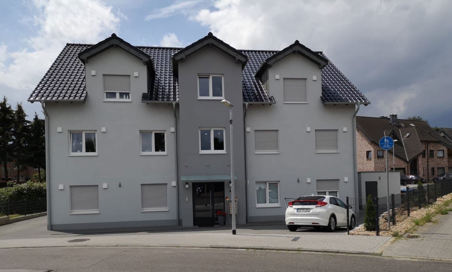 Prenájom bytu 3-izbový 76 m², Otto-Straße 8a, Bergheim, Severné Porýnie - Westfálsko Prenájom bytu 3-izbový 76 m², Otto-Straße 8a, Bergheim, Severné Porýnie - Westfálsko
