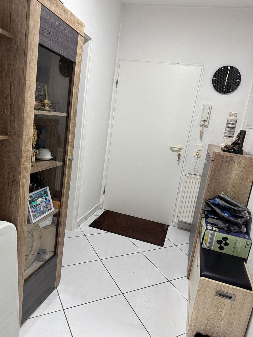 Prenájom bytu 2-izbový 61 m², BerzdorferStr.4, Köln, Severné Porýnie - Westfálsko Prenájom bytu 2-izbový 61 m², BerzdorferStr.4, Köln, Severné Porýnie - Westfálsko