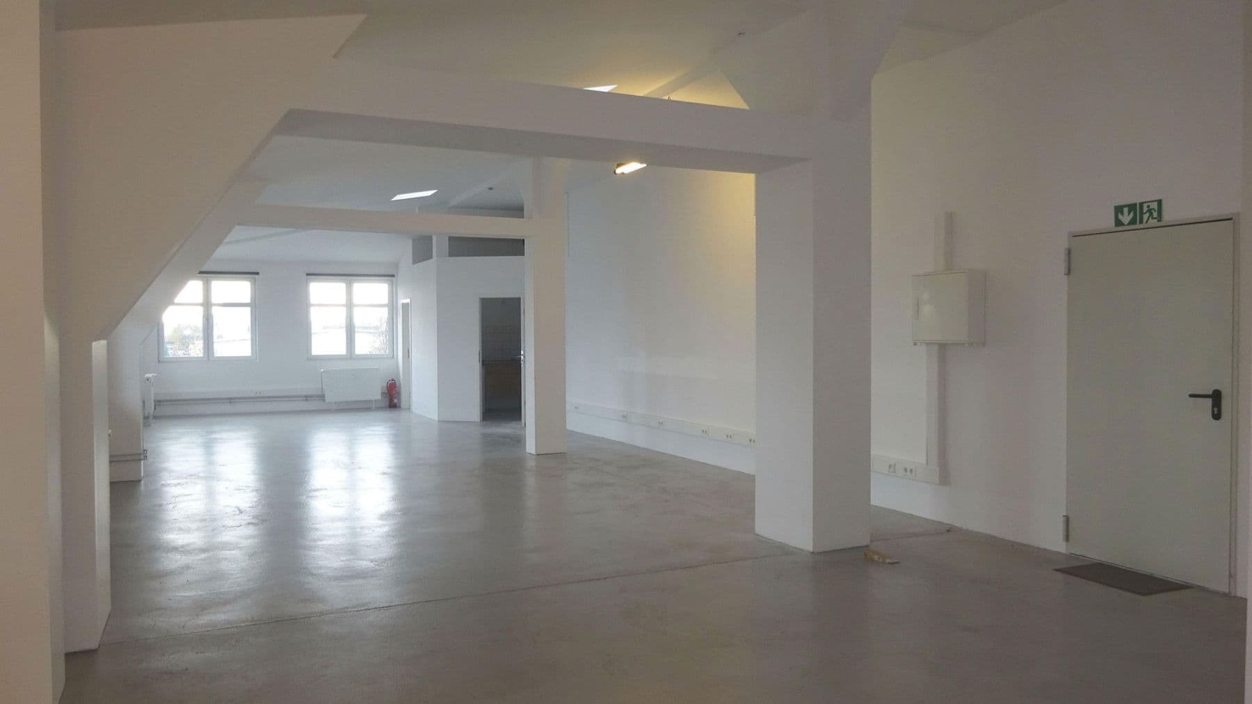 Prenájom kancelárie 158 m², Niemetzstr. 47-49, Berlin, Berlín Prenájom kancelárie 158 m², Niemetzstr. 47-49, Berlin, Berlín