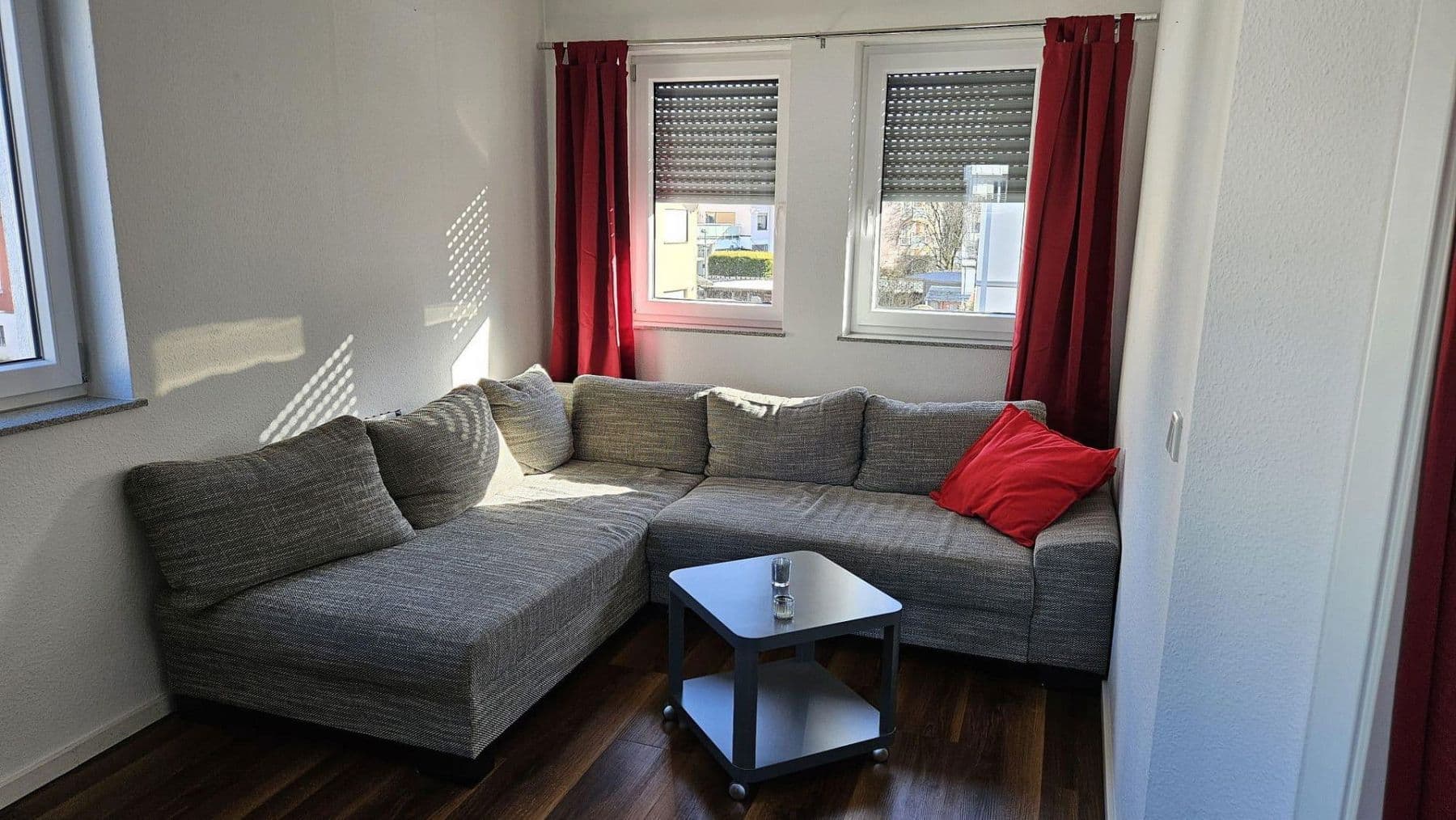 Prenájom bytu 3-izbový 77 m², Remagen, Porýnie-Falcko Prenájom bytu 3-izbový 77 m², Remagen, Porýnie-Falcko