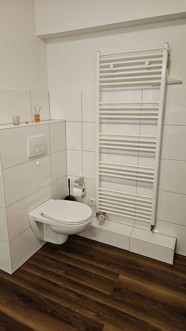 Prenájom bytu 3-izbový 77 m², Remagen, Porýnie-Falcko Prenájom bytu 3-izbový 77 m², Remagen, Porýnie-Falcko