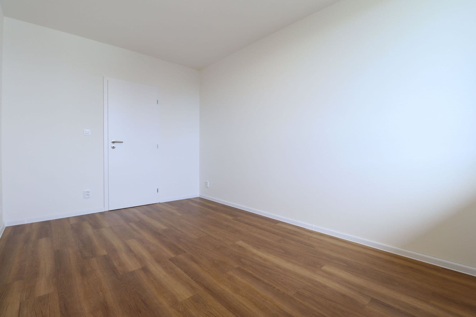 Prenájom bytu 2-izbový 43 m², Modletická, Praha, Praha Prenájom bytu 2-izbový 43 m², Modletická, Praha, Praha