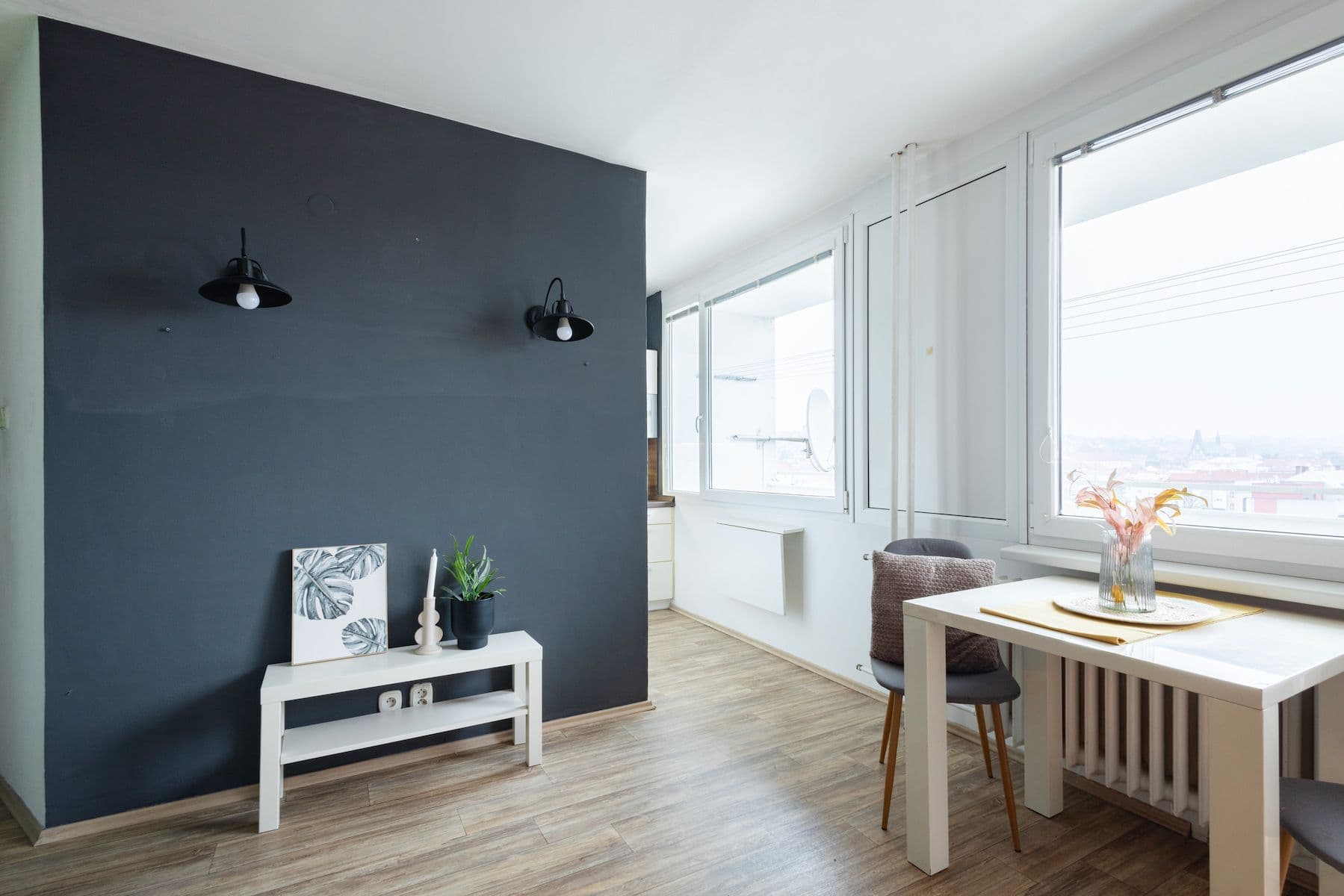 Predaj bytu 1-izbový 34 m², Čs. legií, Rakovník, Středočeský kraj Predaj bytu 1-izbový 34 m², Čs. legií, Rakovník, Středočeský kraj