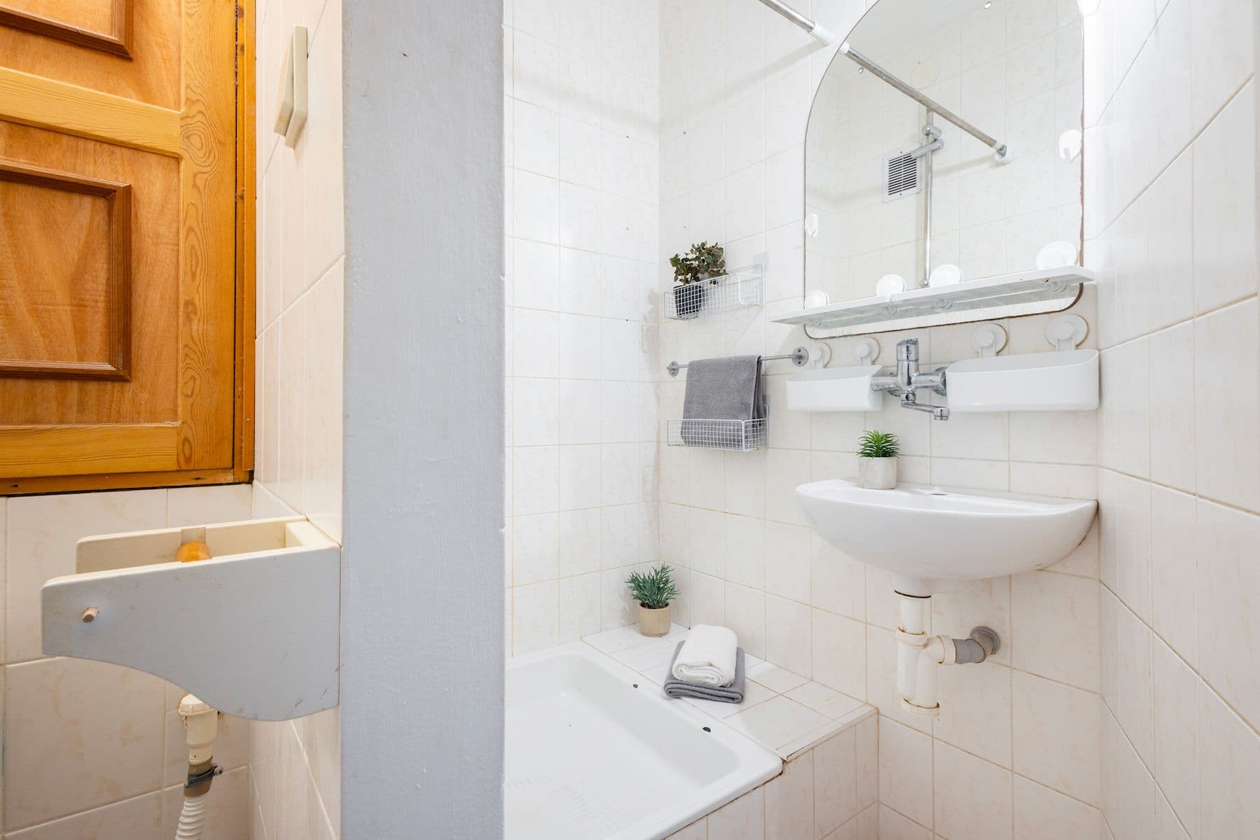 Predaj bytu 1-izbový 34 m², Čs. legií, Rakovník, Středočeský kraj Predaj bytu 1-izbový 34 m², Čs. legií, Rakovník, Středočeský kraj