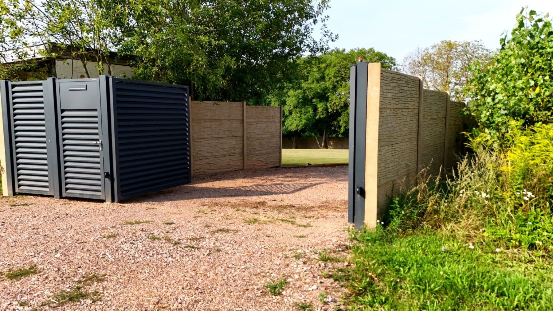 Predaj pozemku 2.900 m², Malešov, Středočeský kraj Predaj pozemku 2.900 m², Malešov, Středočeský kraj