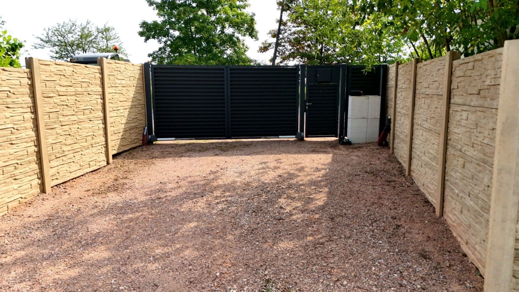 Predaj pozemku 2.900 m², Malešov, Středočeský kraj Predaj pozemku 2.900 m², Malešov, Středočeský kraj