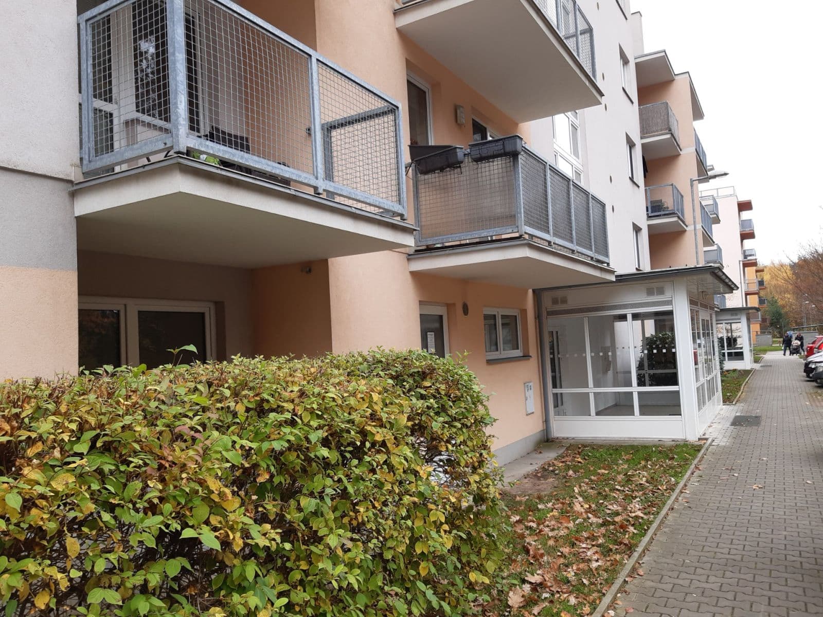 Prenájom bytu 1-izbový 44 m², Jozefa Gabčíka, Pardubice, Pardubický kraj Prenájom bytu 1-izbový 44 m², Jozefa Gabčíka, Pardubice, Pardubický kraj