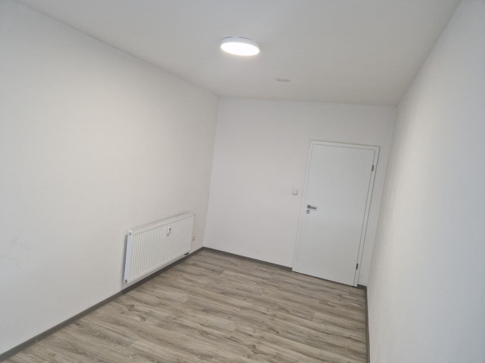 Predaj bytu 3-izbový 74 m², Okružní, Olomouc, Olomoucký kraj Predaj bytu 3-izbový 74 m², Okružní, Olomouc, Olomoucký kraj