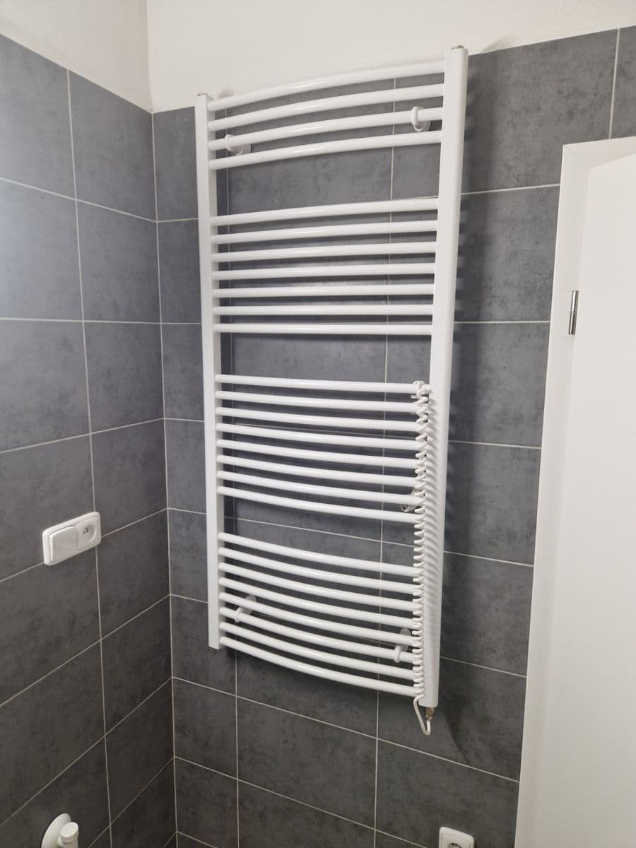 Predaj bytu 3-izbový 74 m², Okružní, Olomouc, Olomoucký kraj Predaj bytu 3-izbový 74 m², Okružní, Olomouc, Olomoucký kraj