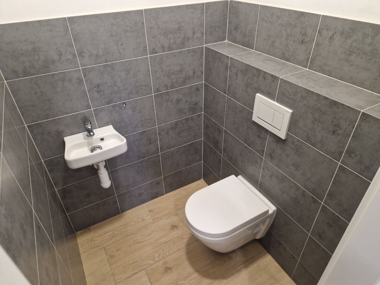 Predaj bytu 3-izbový 74 m², Okružní, Olomouc, Olomoucký kraj Predaj bytu 3-izbový 74 m², Okružní, Olomouc, Olomoucký kraj