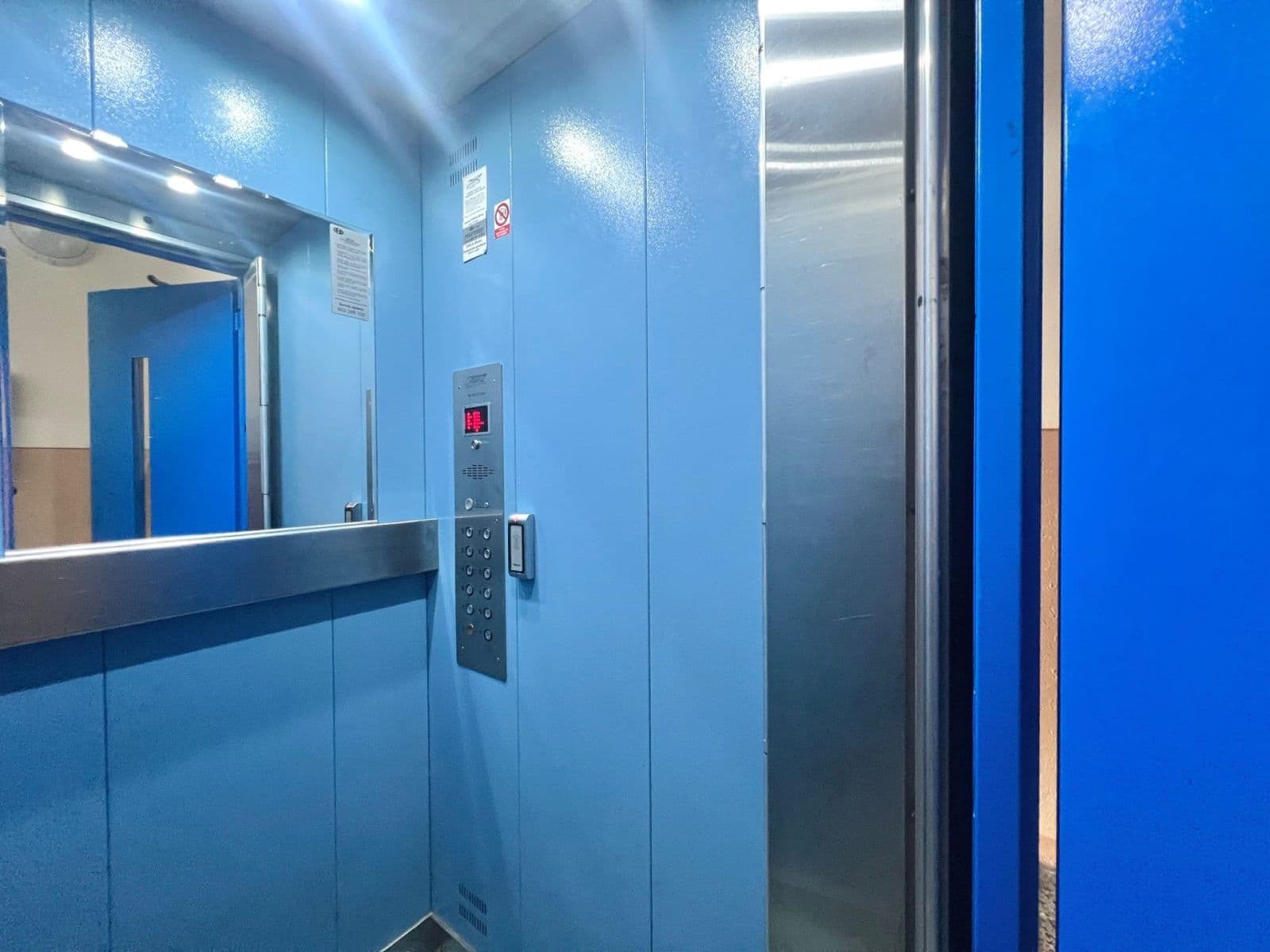 Prenájom bytu 1-izbový 35 m², Pod Břízami, Chomutov, Ústecký kraj Prenájom bytu 1-izbový 35 m², Pod Břízami, Chomutov, Ústecký kraj