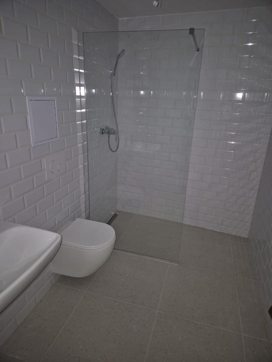 Prenájom bytu 1-izbový 41 m², Kardinála Berana, Plzeň, Plzeňský kraj Prenájom bytu 1-izbový 41 m², Kardinála Berana, Plzeň, Plzeňský kraj