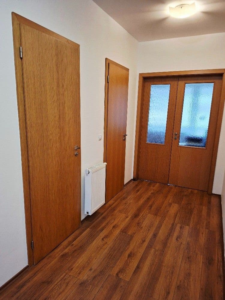 Prenájom bytu 3-izbový 72 m², Křižíkova, Praha, Praha Prenájom bytu 3-izbový 72 m², Křižíkova, Praha, Praha