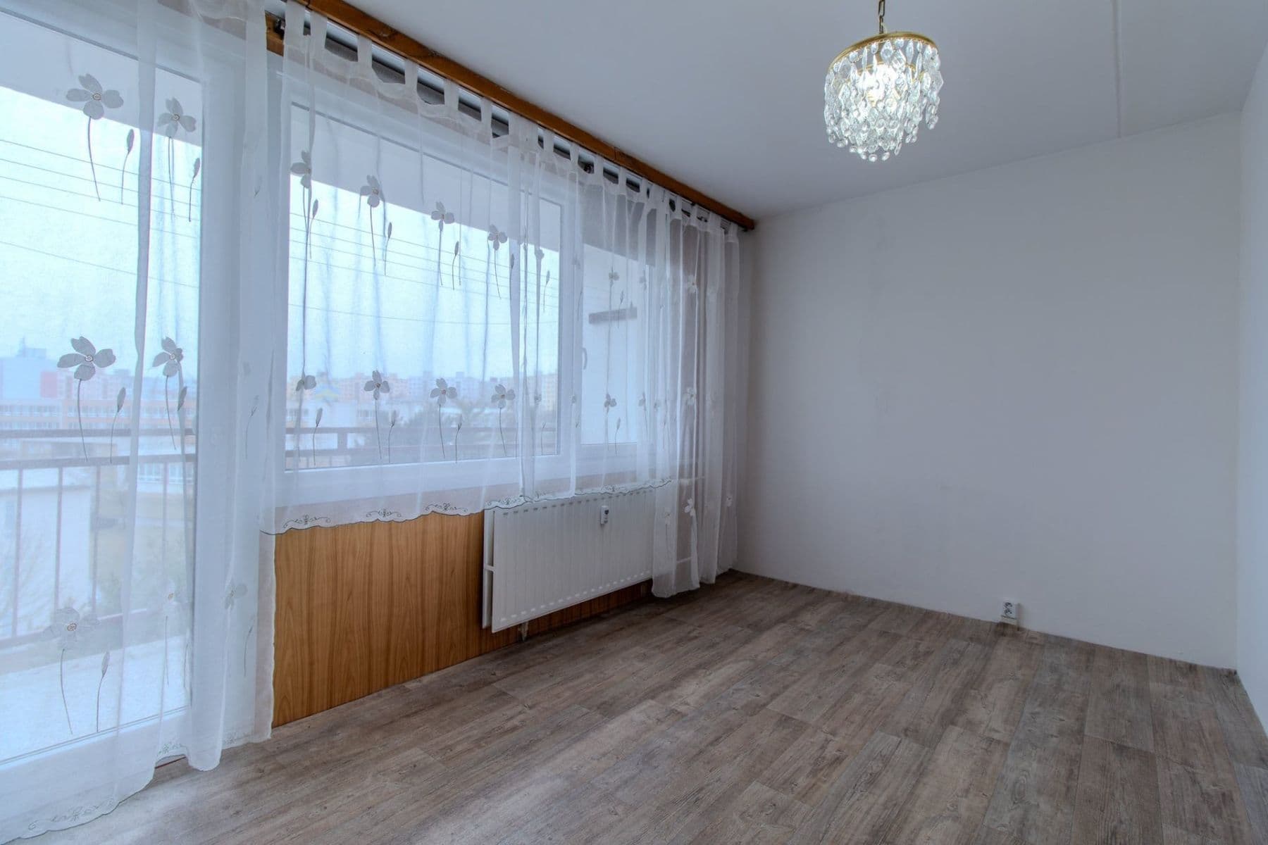 Prenájom bytu 4-izbový 82 m², Rabštejnská, Plzeň, Plzeňský kraj Prenájom bytu 4-izbový 82 m², Rabštejnská, Plzeň, Plzeňský kraj