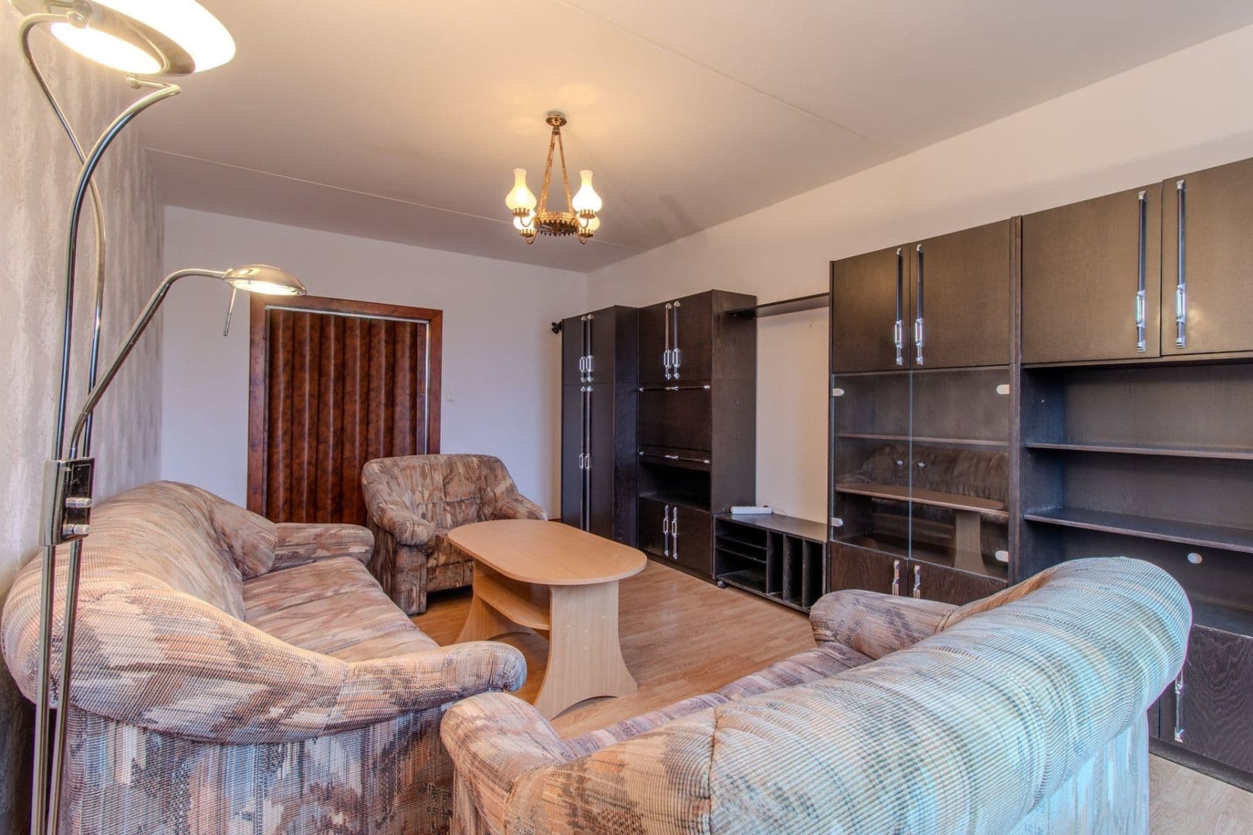 Prenájom bytu 4-izbový 82 m², Rabštejnská, Plzeň, Plzeňský kraj Prenájom bytu 4-izbový 82 m², Rabštejnská, Plzeň, Plzeňský kraj