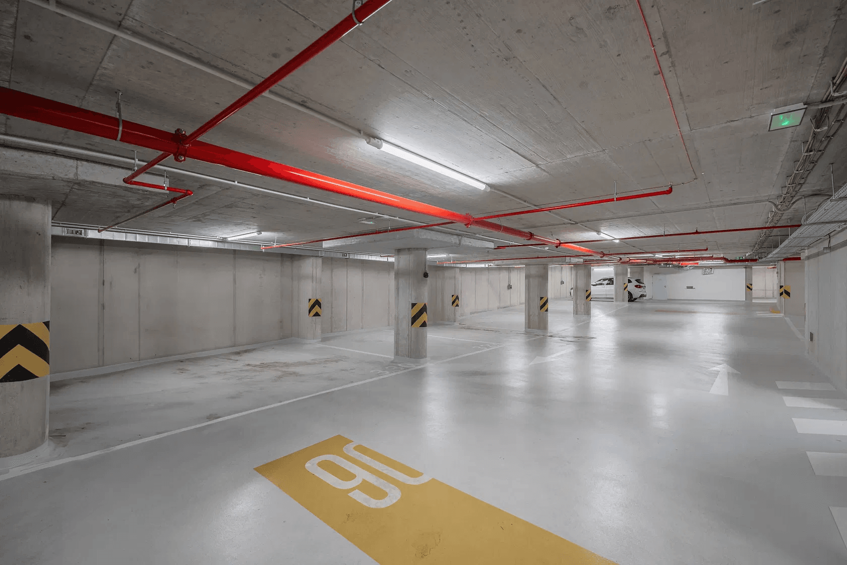 Prenájom garáže 20 m², Praha, Praha Prenájom garáže 20 m², Praha, Praha