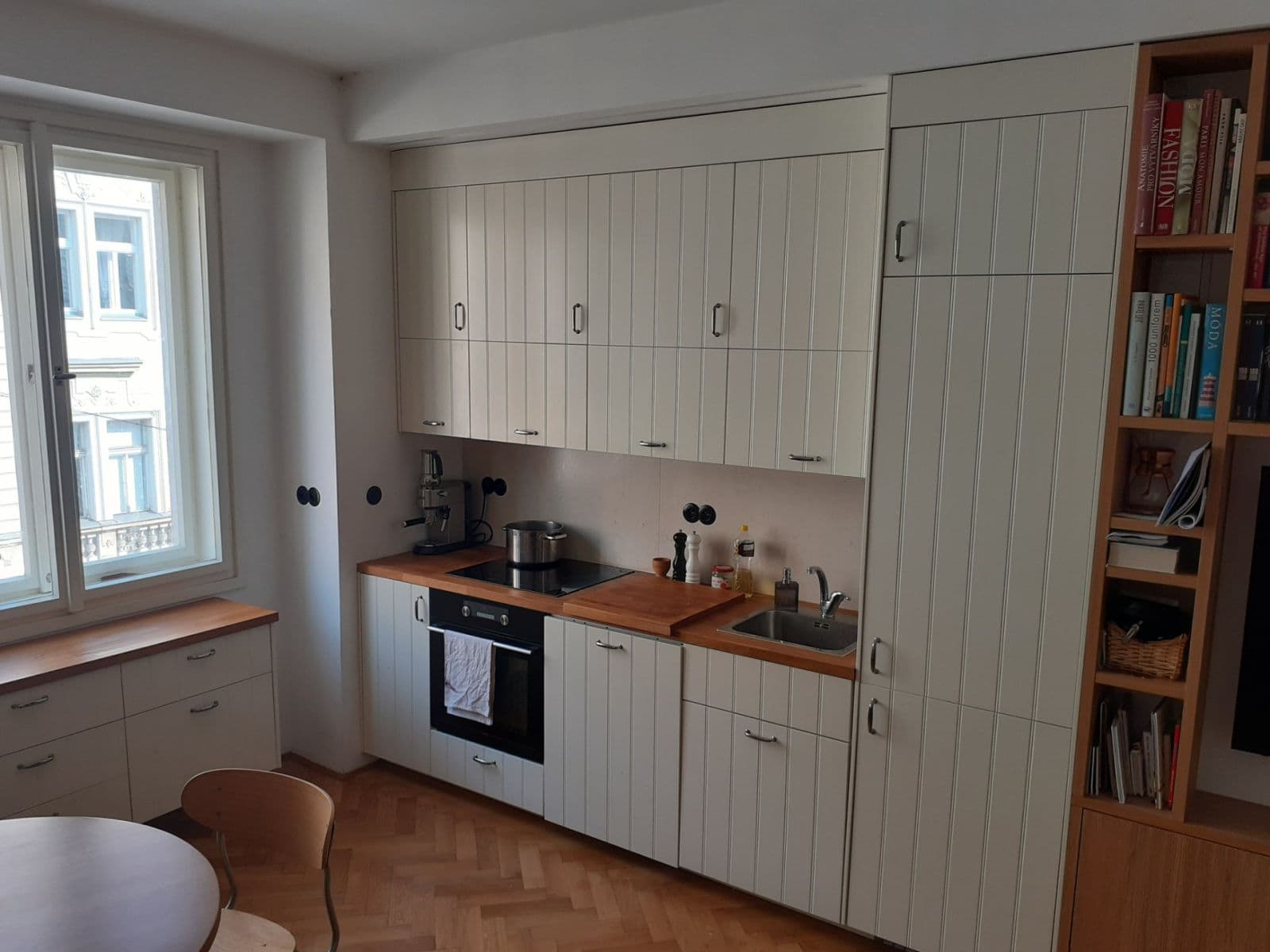 Predaj bytu 3-izbový 73 m², Vrázova, Praha, Praha Predaj bytu 3-izbový 73 m², Vrázova, Praha, Praha