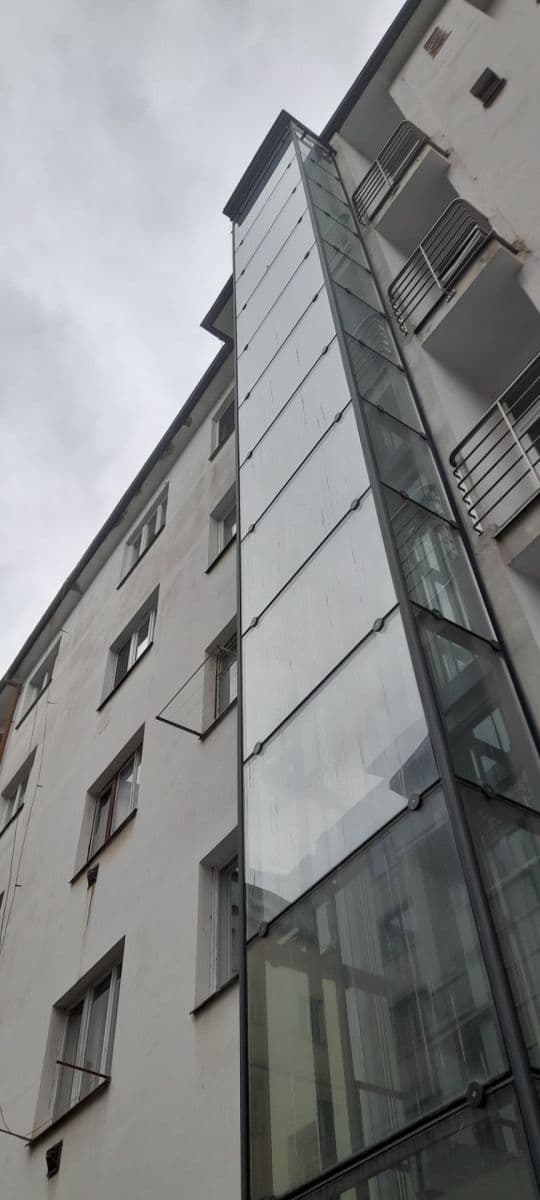 Predaj bytu 3-izbový 73 m², Vrázova, Praha, Praha Predaj bytu 3-izbový 73 m², Vrázova, Praha, Praha