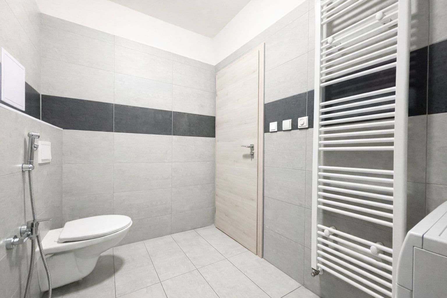 Prenájom bytu 2-izbový 55 m², Jaroslava Holečka, Kladno, Středočeský kraj Prenájom bytu 2-izbový 55 m², Jaroslava Holečka, Kladno, Středočeský kraj