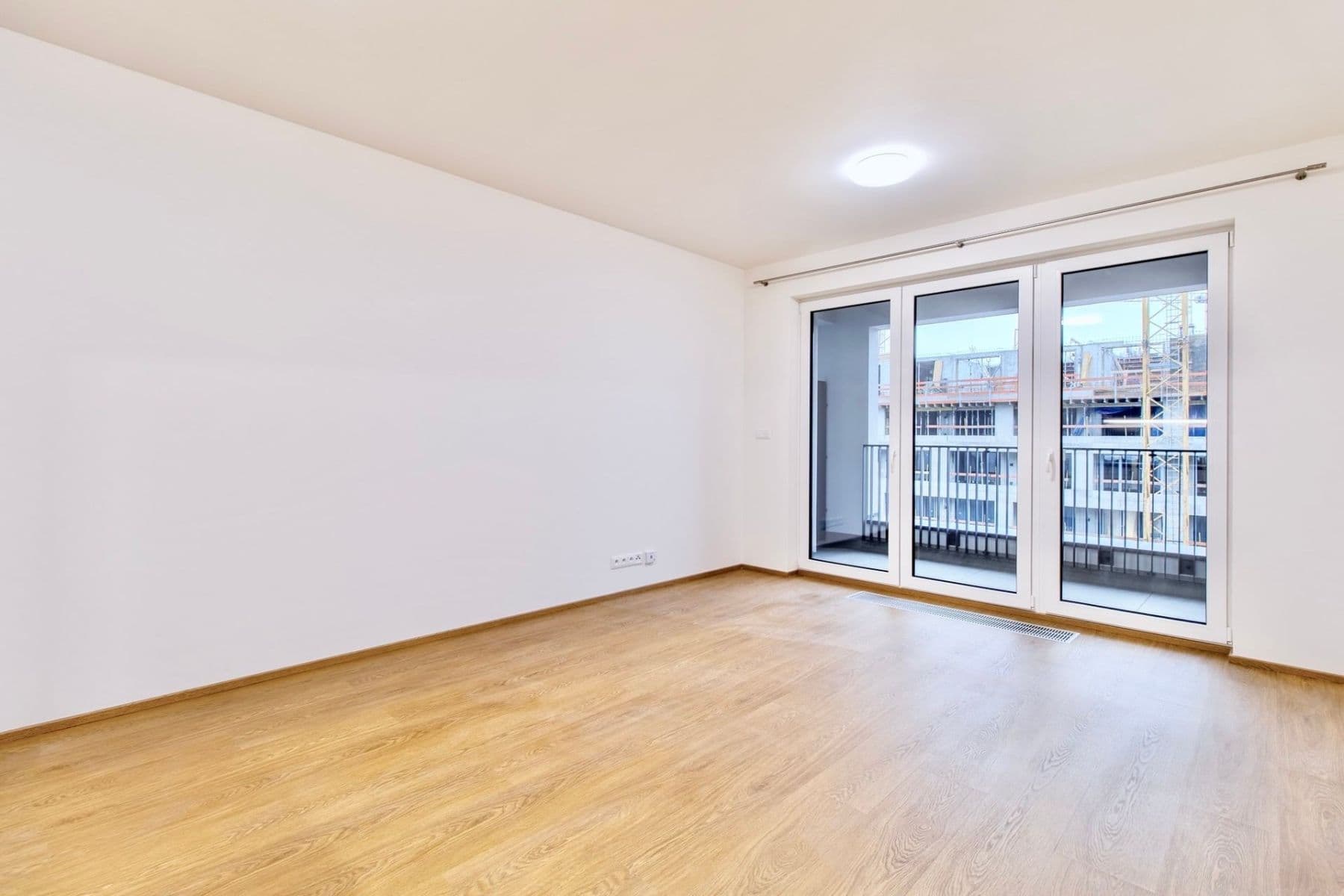 Prenájom bytu 1-izbový 32 m², Poděbradská, Praha, Praha Prenájom bytu 1-izbový 32 m², Poděbradská, Praha, Praha