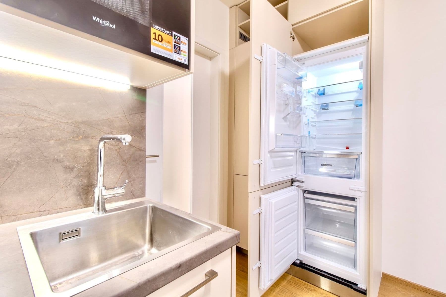 Prenájom bytu 1-izbový 32 m², Poděbradská, Praha, Praha Prenájom bytu 1-izbový 32 m², Poděbradská, Praha, Praha