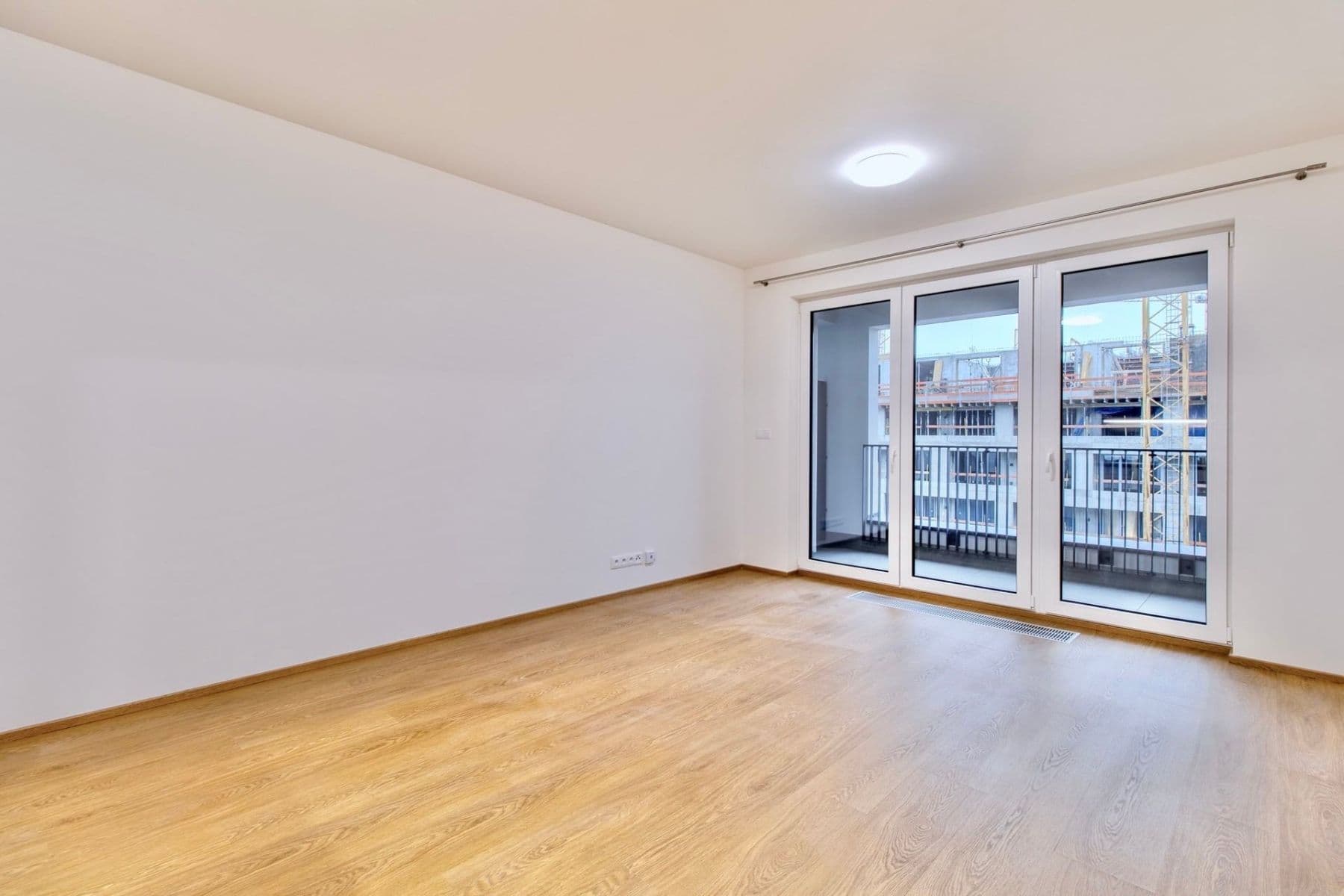 Prenájom bytu 1-izbový 32 m², Poděbradská, Praha, Praha Prenájom bytu 1-izbový 32 m², Poděbradská, Praha, Praha