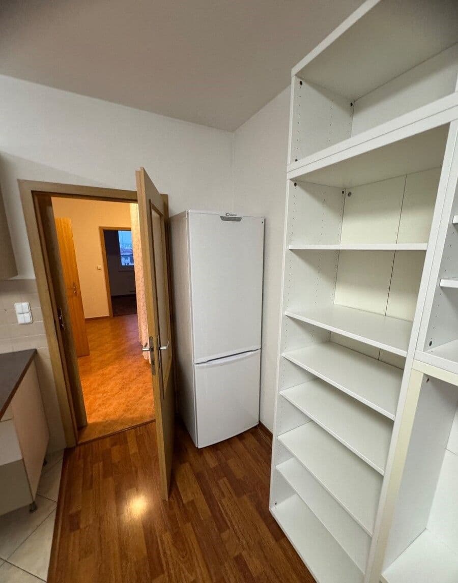 Prenájom bytu 2-izbový 58 m², Truhlářova, Praha, Praha Prenájom bytu 2-izbový 58 m², Truhlářova, Praha, Praha