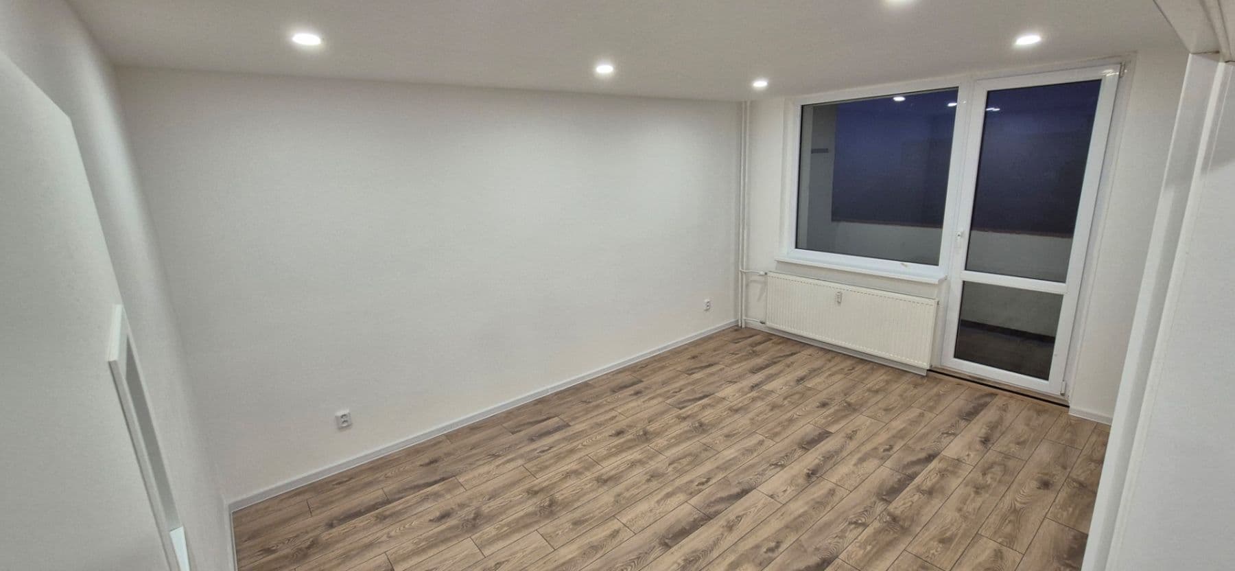 Predaj bytu 2-izbový 62 m², Zahradní, Chomutov, Ústecký kraj Predaj bytu 2-izbový 62 m², Zahradní, Chomutov, Ústecký kraj