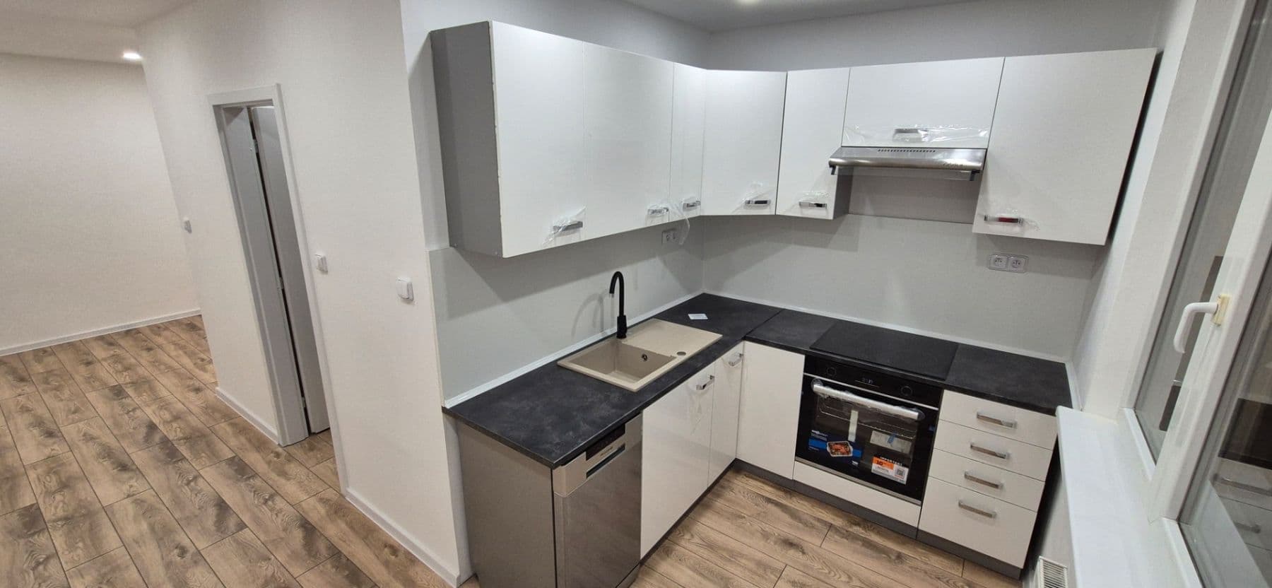 Predaj bytu 2-izbový 62 m², Zahradní, Chomutov, Ústecký kraj Predaj bytu 2-izbový 62 m², Zahradní, Chomutov, Ústecký kraj