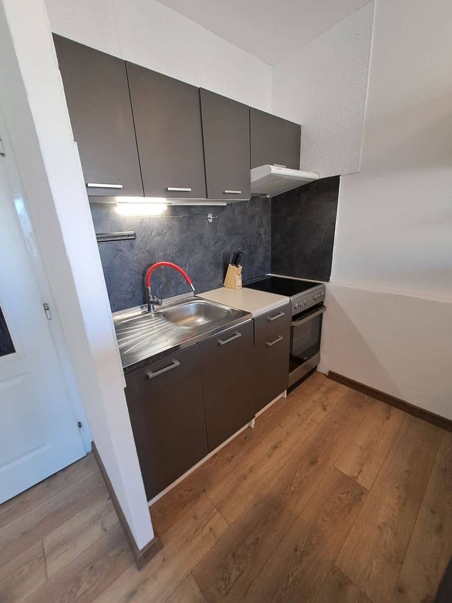 Prenájom bytu 2-izbový 43 m², Rochovská, Praha, Praha Prenájom bytu 2-izbový 43 m², Rochovská, Praha, Praha