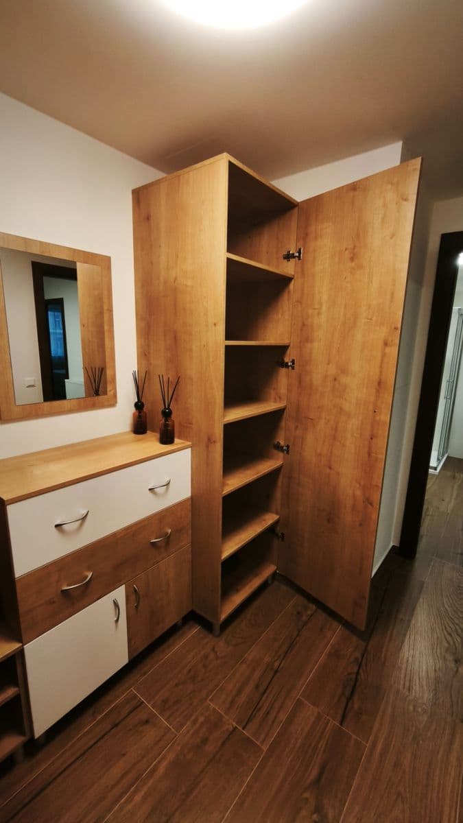 Prenájom bytu 2-izbový 51 m², Třída Jiřího Pelikána, Olomouc, Olomoucký kraj Prenájom bytu 2-izbový 51 m², Třída Jiřího Pelikána, Olomouc, Olomoucký kraj