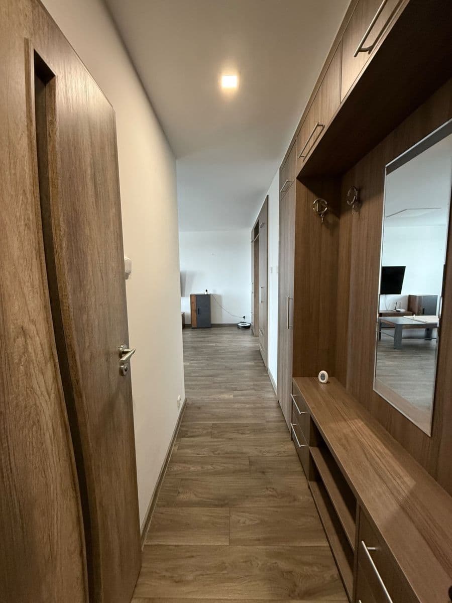 Predaj bytu 2-izbový 50 m², Heyrovského, Sokolov, Karlovarský kraj Predaj bytu 2-izbový 50 m², Heyrovského, Sokolov, Karlovarský kraj