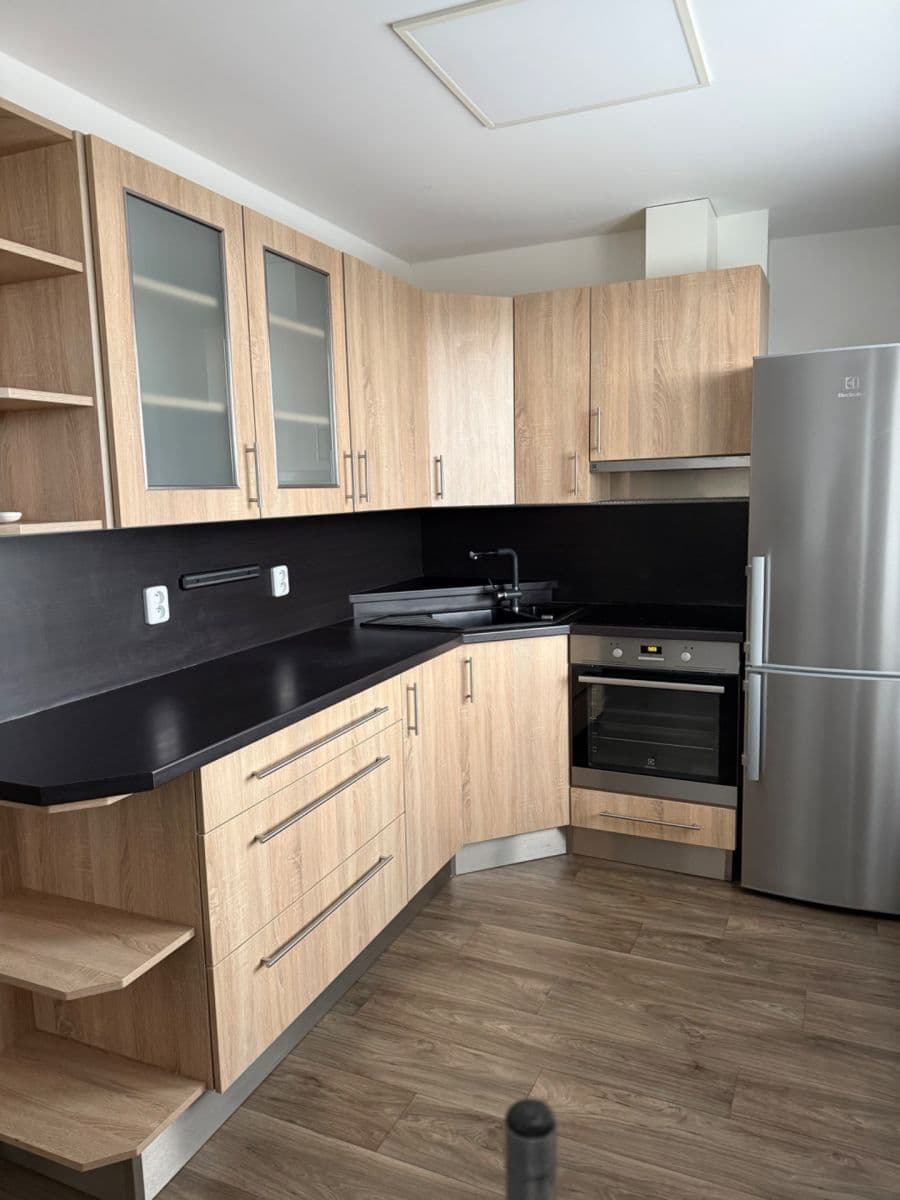 Predaj bytu 2-izbový 50 m², Heyrovského, Sokolov, Karlovarský kraj Predaj bytu 2-izbový 50 m², Heyrovského, Sokolov, Karlovarský kraj