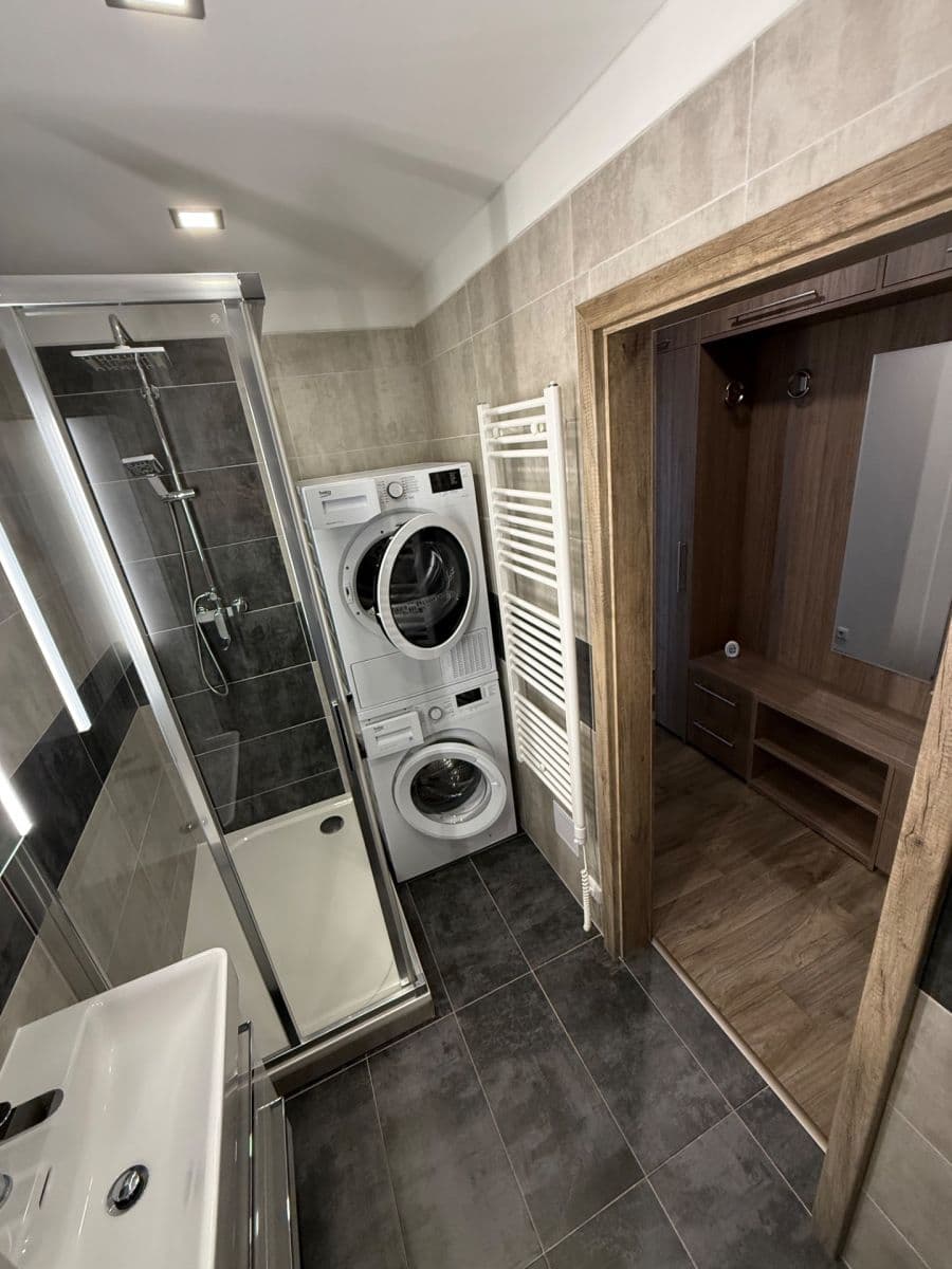 Predaj bytu 2-izbový 50 m², Heyrovského, Sokolov, Karlovarský kraj Predaj bytu 2-izbový 50 m², Heyrovského, Sokolov, Karlovarský kraj