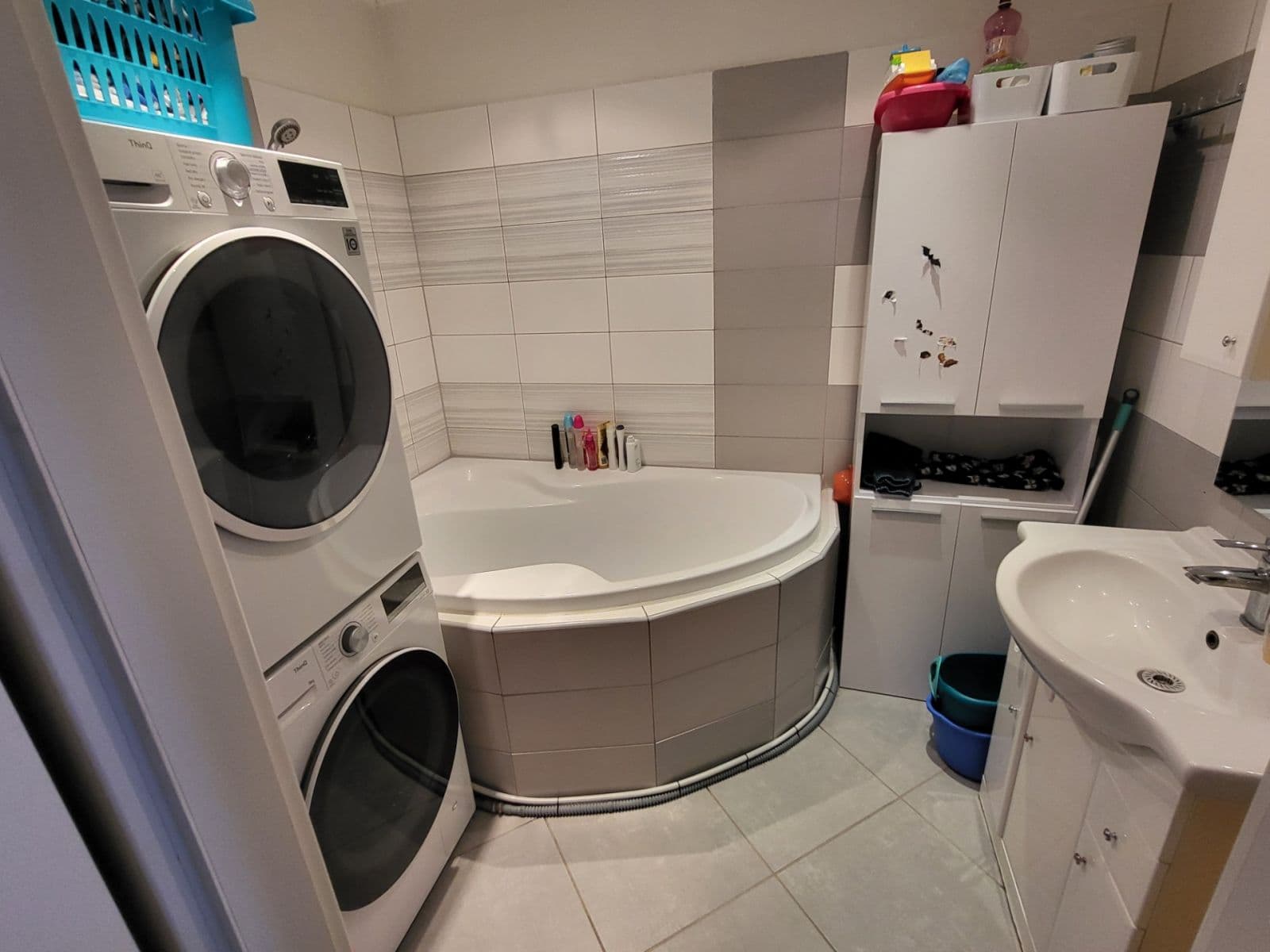 Predaj bytu 3-izbový 68 m², Francouzská, Ostrava, Moravskoslezský kraj Predaj bytu 3-izbový 68 m², Francouzská, Ostrava, Moravskoslezský kraj