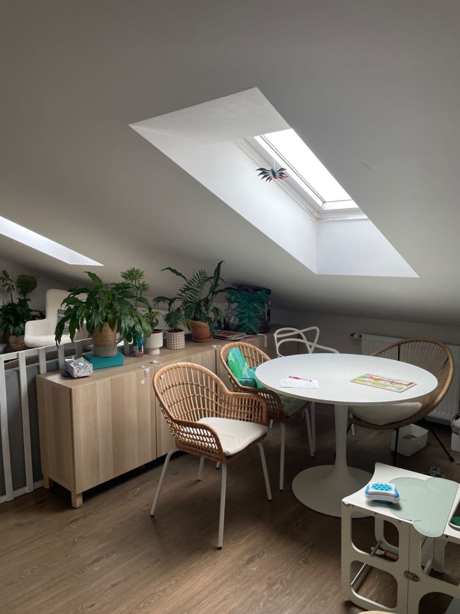 Prenájom bytu 1-izbový 57 m², Biskupcova, Praha, Praha Prenájom bytu 1-izbový 57 m², Biskupcova, Praha, Praha