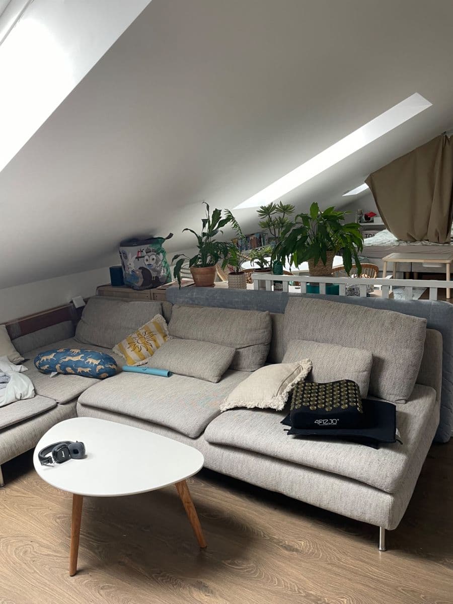 Prenájom bytu 1-izbový 57 m², Biskupcova, Praha, Praha Prenájom bytu 1-izbový 57 m², Biskupcova, Praha, Praha