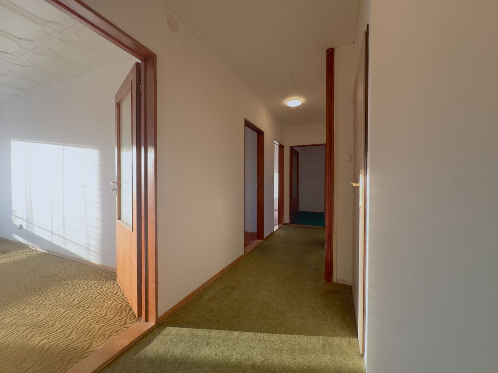 Prenájom bytu 4-izbový 100 m², Písčitá, Praha, Praha Prenájom bytu 4-izbový 100 m², Písčitá, Praha, Praha