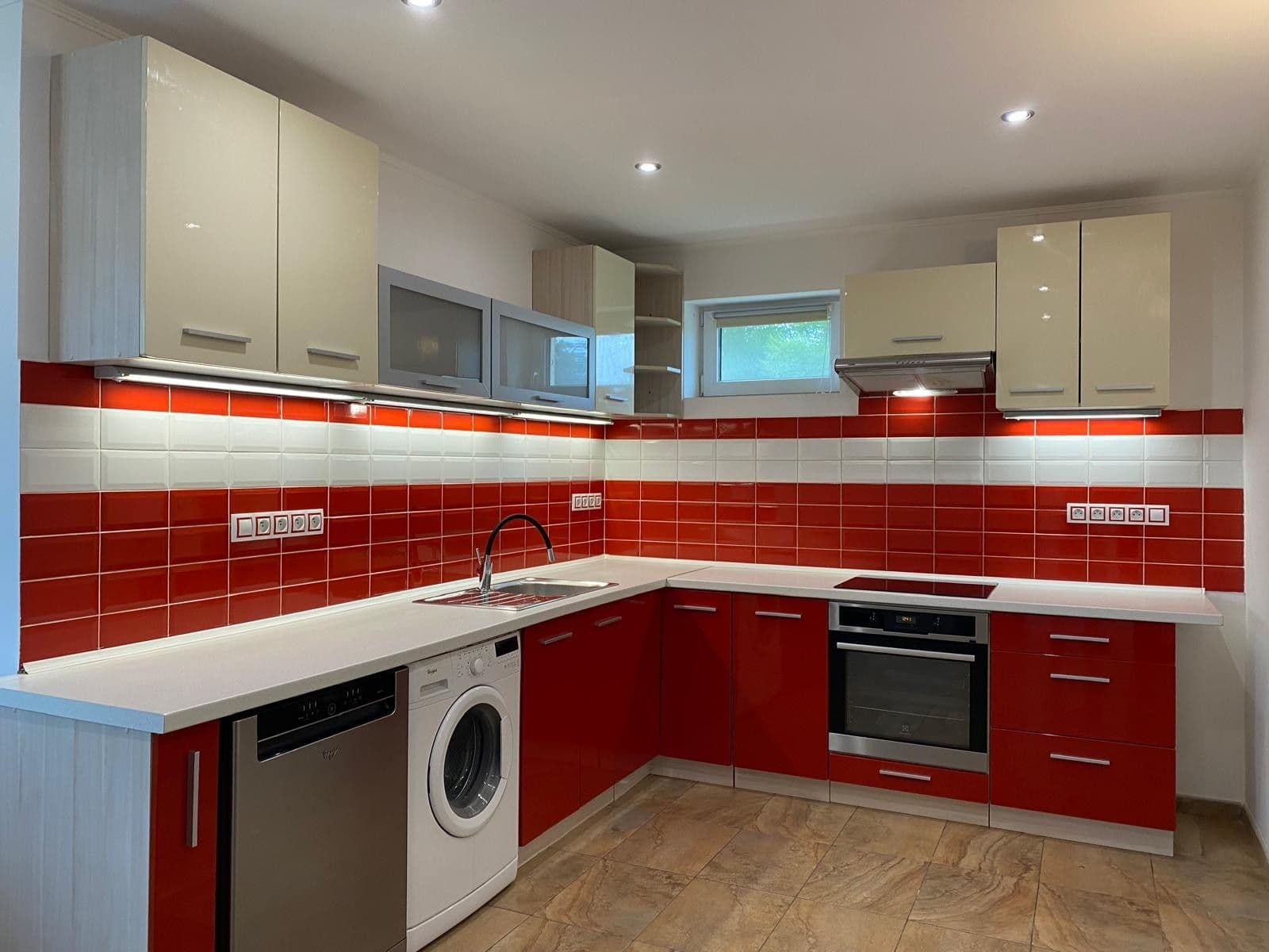 Prenájom domu 157 m², pozemek 500 m², Klučov, Středočeský kraj Prenájom domu 157 m², pozemek 500 m², Klučov, Středočeský kraj