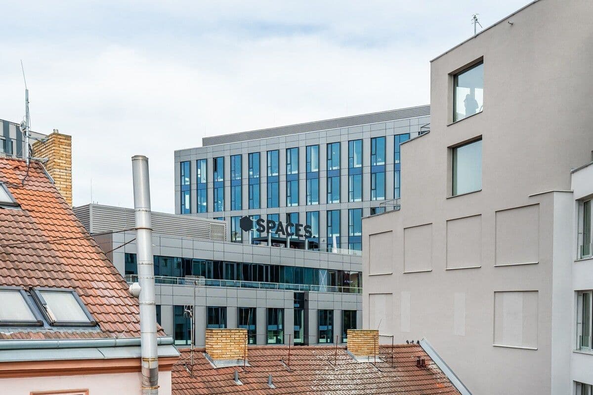 Prenájom bytu 35 m², Plzeňská, Praha, Praha Prenájom bytu 35 m², Plzeňská, Praha, Praha
