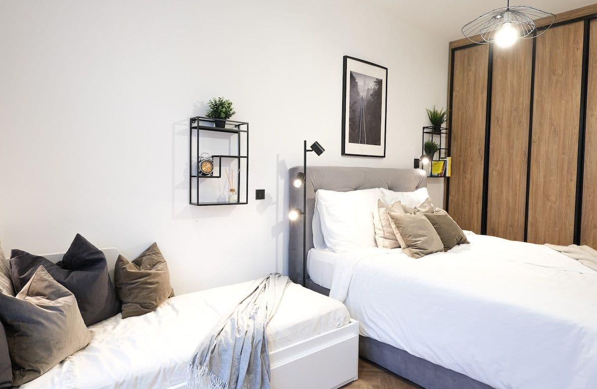 Prenájom bytu 60 m², Moskevská, Praha, Praha Prenájom bytu 60 m², Moskevská, Praha, Praha