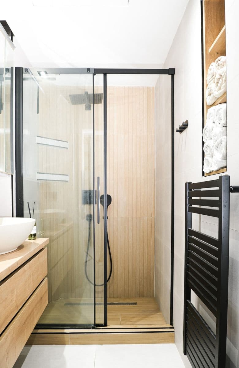 Prenájom bytu 60 m², Moskevská, Praha, Praha Prenájom bytu 60 m², Moskevská, Praha, Praha