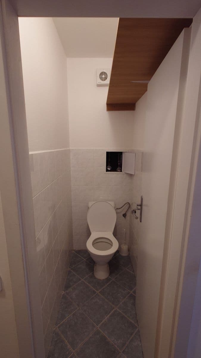 Prenájom bytu 3-izbový 61 m², Rybářská, Nymburk, Středočeský kraj Prenájom bytu 3-izbový 61 m², Rybářská, Nymburk, Středočeský kraj